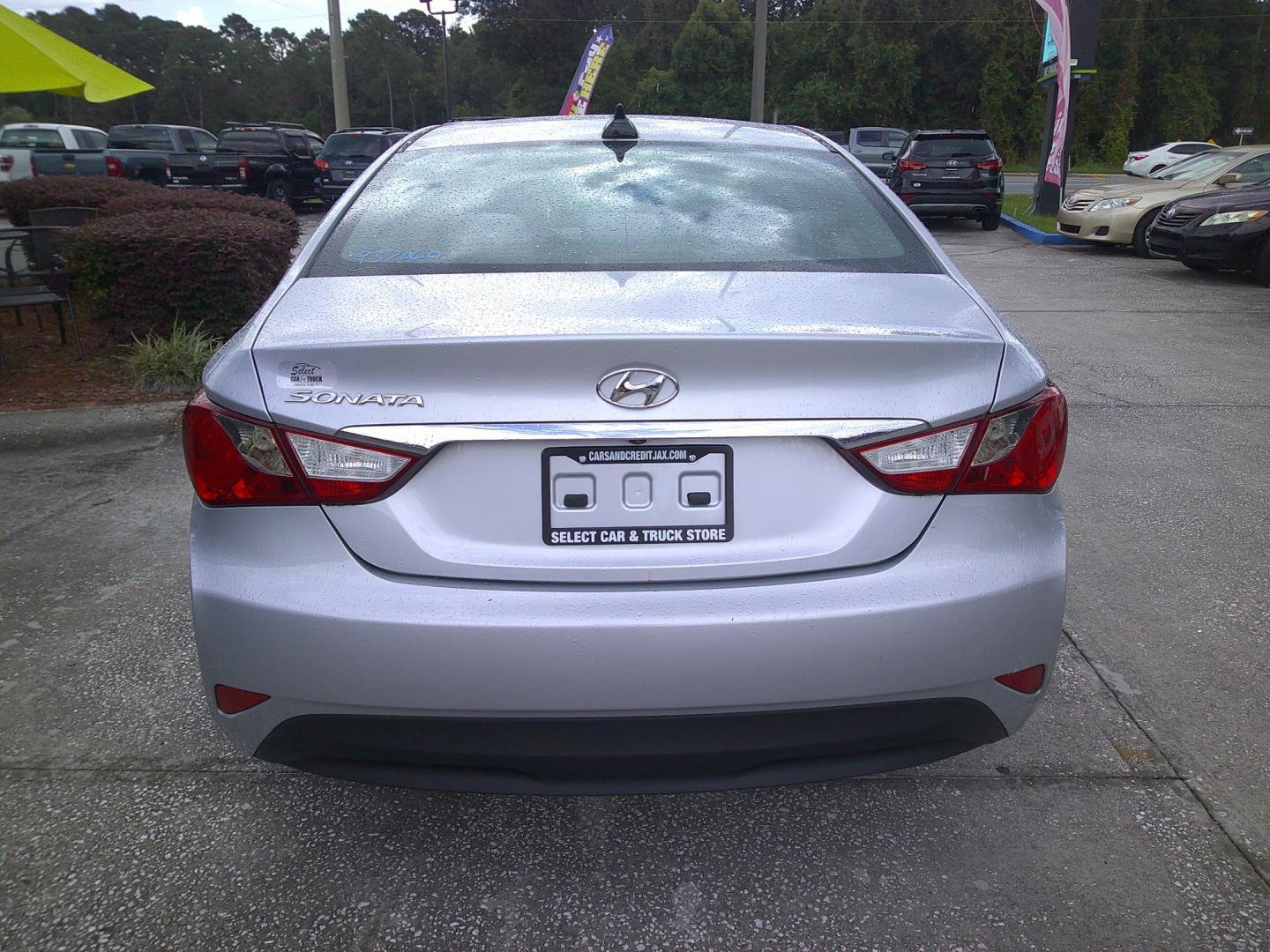 2014 SILVER HYUNDAI SONATA GLS (5NPEB4AC8EH) , located at 390 Hansen Avenue, Orange Park, FL, 32065, (904) 276-7933, 30.130497, -81.787529 - Photo#3